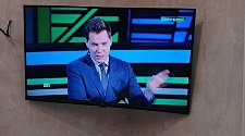 Установить/подвесить и настроить телевизор