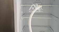Установить новый отдельно стоящий холодильник