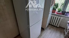 Установить холодильник