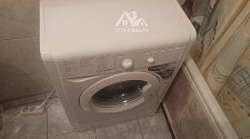 Установить стиральную машину Indesit в ванной