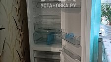 Перенавесить двери холодильника