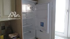 Установить встроенный холодильник Indesit- B 18 A1 D I