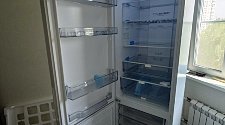 Перенавесить двери холодильника