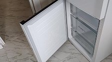Перенавесить двери на холодильнике с электронным блоком