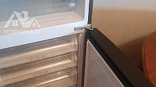 Перенавесить двери холодильника