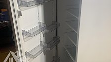 Установить холодильник или морозильник/Перенавесить двери холодильника