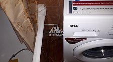 Установить отдельностоящую стиральную машину LG F-10B8SD0 в ванной комнате