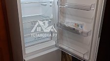 Установить холодильник