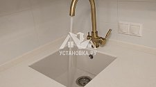 Установить новый смеситель на установленную мойку