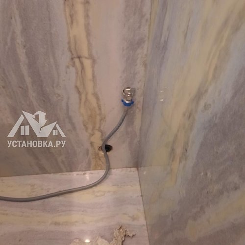 Установить новую отдельно стоящую стиральную машину