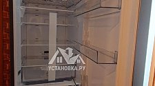 Перенавесить двери холодильника