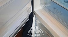 Перенавесить двери холодильника