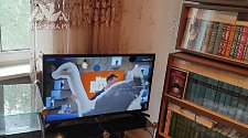 Установить/подвесить и настроить телевизор