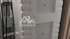 Установить новый отдельно стоящий холодильник Indesit