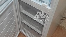 Перевесить двери на холодильнике