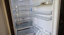 Перенавесить двери холодильника
