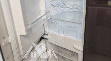 Установить встроенный холодильник