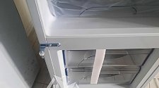 Установить новый отдельно стоящий холодильник
