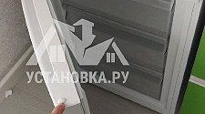 Перенавесить двери холодильника