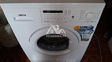 Установить на готовые коммуникации на кухне отдельностоящую стиральную машину Zanussi