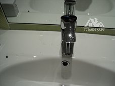 Работа по установке гигиенического душа
