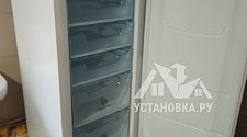 Установить холодильник