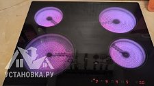 Установить/Подключить плиту/варочную панель.