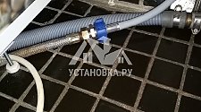 Установить новую отдельностоящую в ванной стиральную машину Атлант