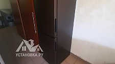 Перенавесить двери холодильника