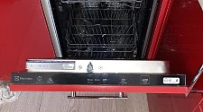 Установить встраиваемую посудомоечную машину Electrolux EEM923100L