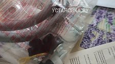 Установить/подключить стирально-сушильную машину.