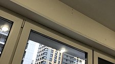 Установить держатель для душевой лейки