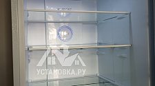 Установить холодильник