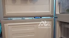 Перевесить двери на холодильнике Beko RCNK400E20ZGR