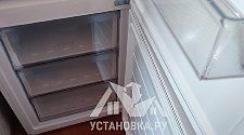 Установить холодильник 