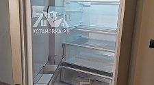 Установить холодильник или морозильник/Перенавесить двери холодильника