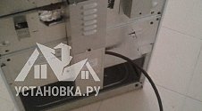 Установить и подключить плиту