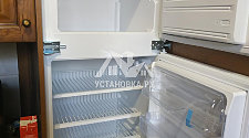 Установить новые встраиваемый холодильник Hotpoint Ariston