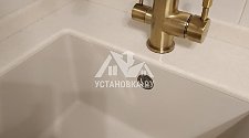 Установить новый смеситель на установленную мойку