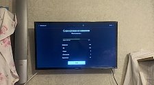 Установить/подвесить и настроить телевизор
