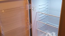 Установить отдельно стоящий холодильник Бирюса