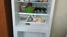 Установка бытового холодильника и перевес дверей
