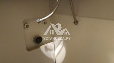 Установить новый смеситель на установленную мойку