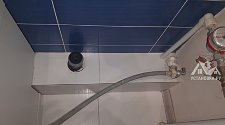 Установить в ванной стиральную отдельностоящую машину Indesit на готовые коммуникации