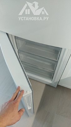 Перевесить двери на новом отдельностоящем холодильнике