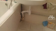 Установить отдельностоящую стиральную машину Indesit в ванной комнате