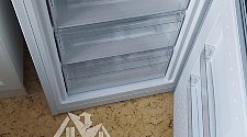 Установить новый отдельно стоящий холодильник