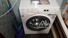 Установить отдельно стоящую стиральную машину hotpoint-ariston в ванной комнате