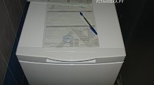 Установить стиральную машину отдельностоящюю Indesit