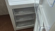 Установить холодильник